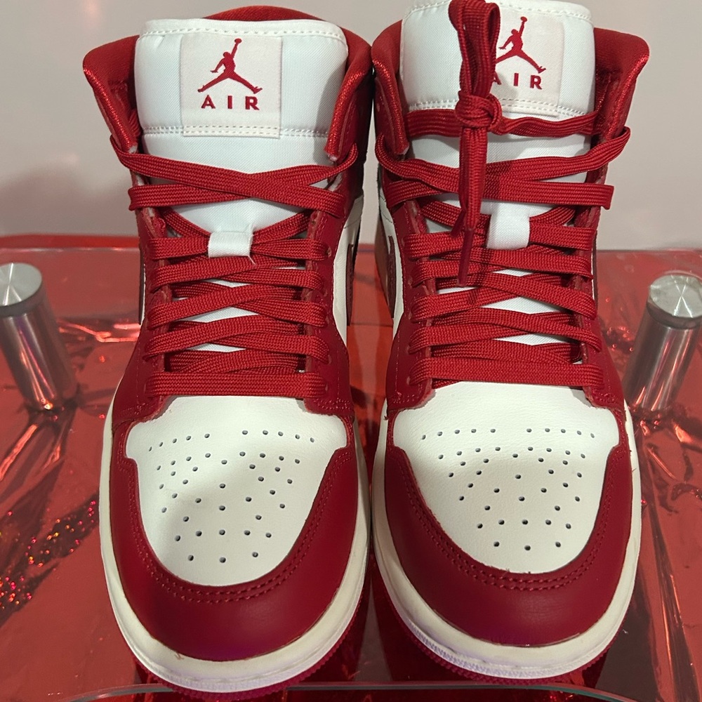 NWB Air Jordan 1 Retro High OG GS 'Artisanal Red 8/W